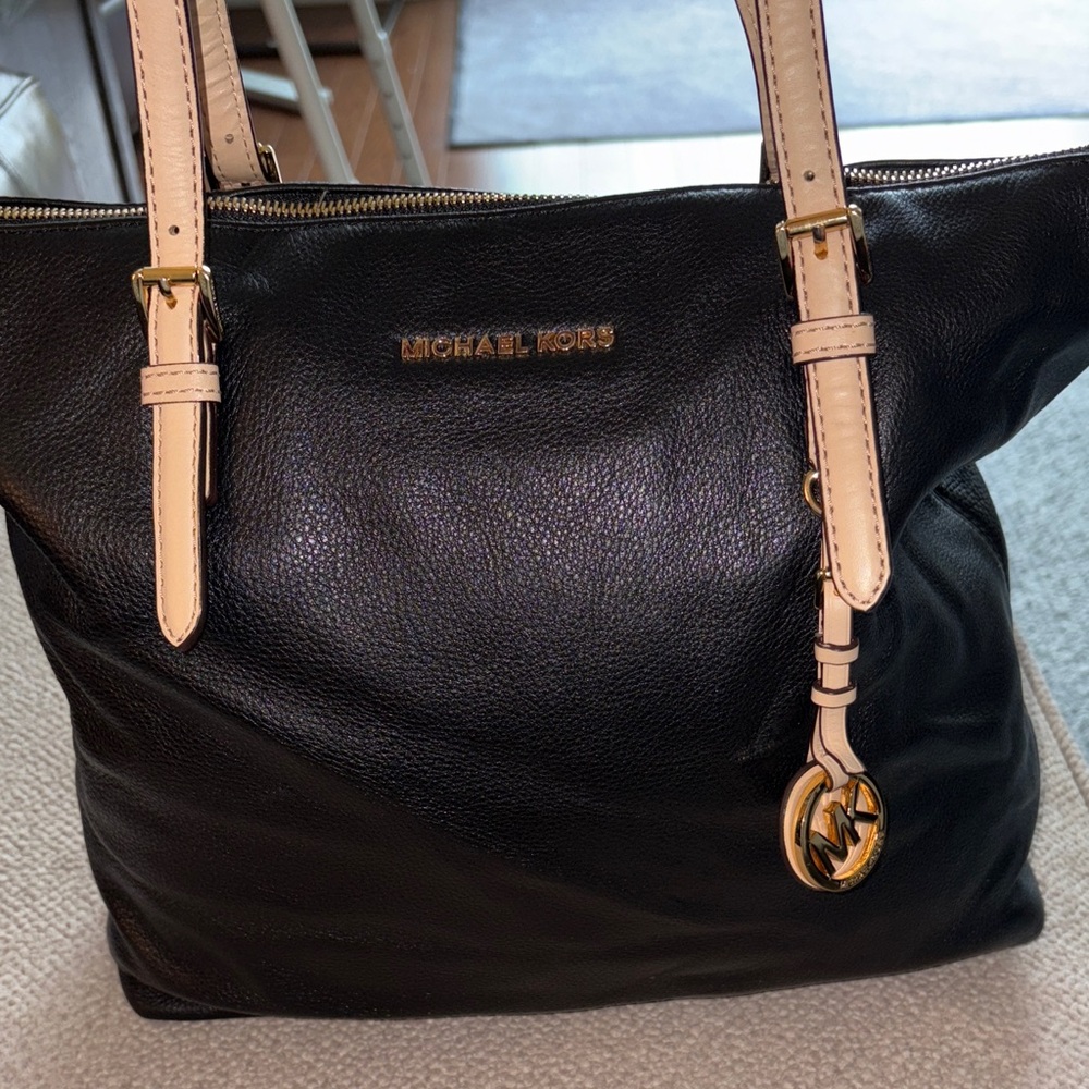 Michael Kors Black and Tan Leather jet set Tote